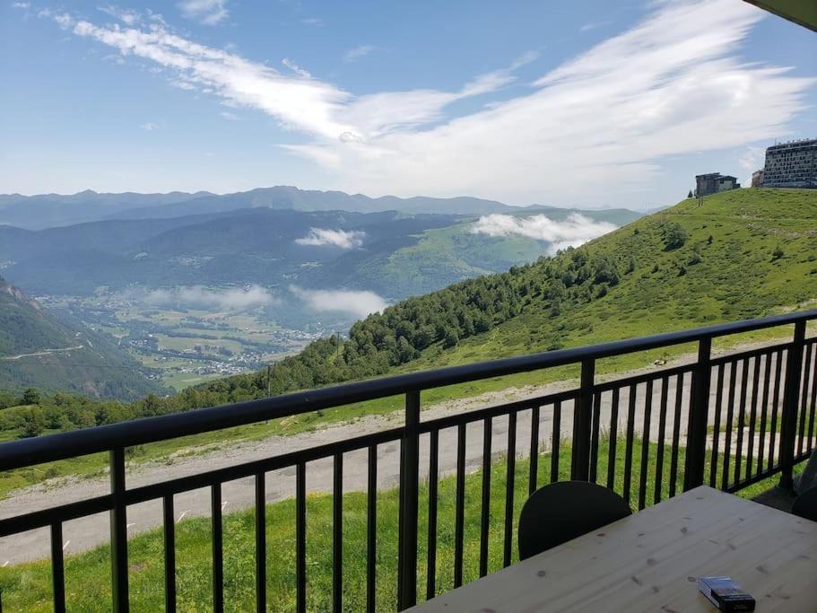 Vue Panoramique Sur Les Pyrenees Apartment Saint-Lary-Soulan Exterior photo